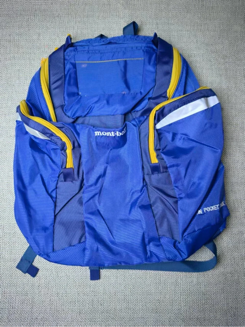 Mont-bell Twin Pocket Pack 20 L backpack New